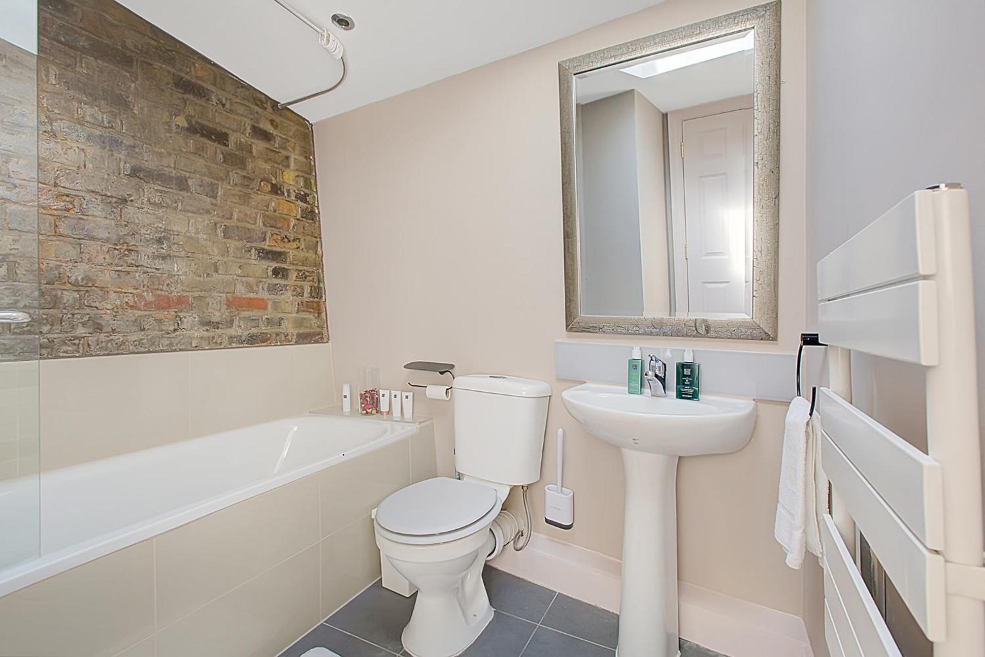 Old Street Iconic Warehouse Style 4 Bedroom 2 Bath House Prime Central London Location 外观 照片